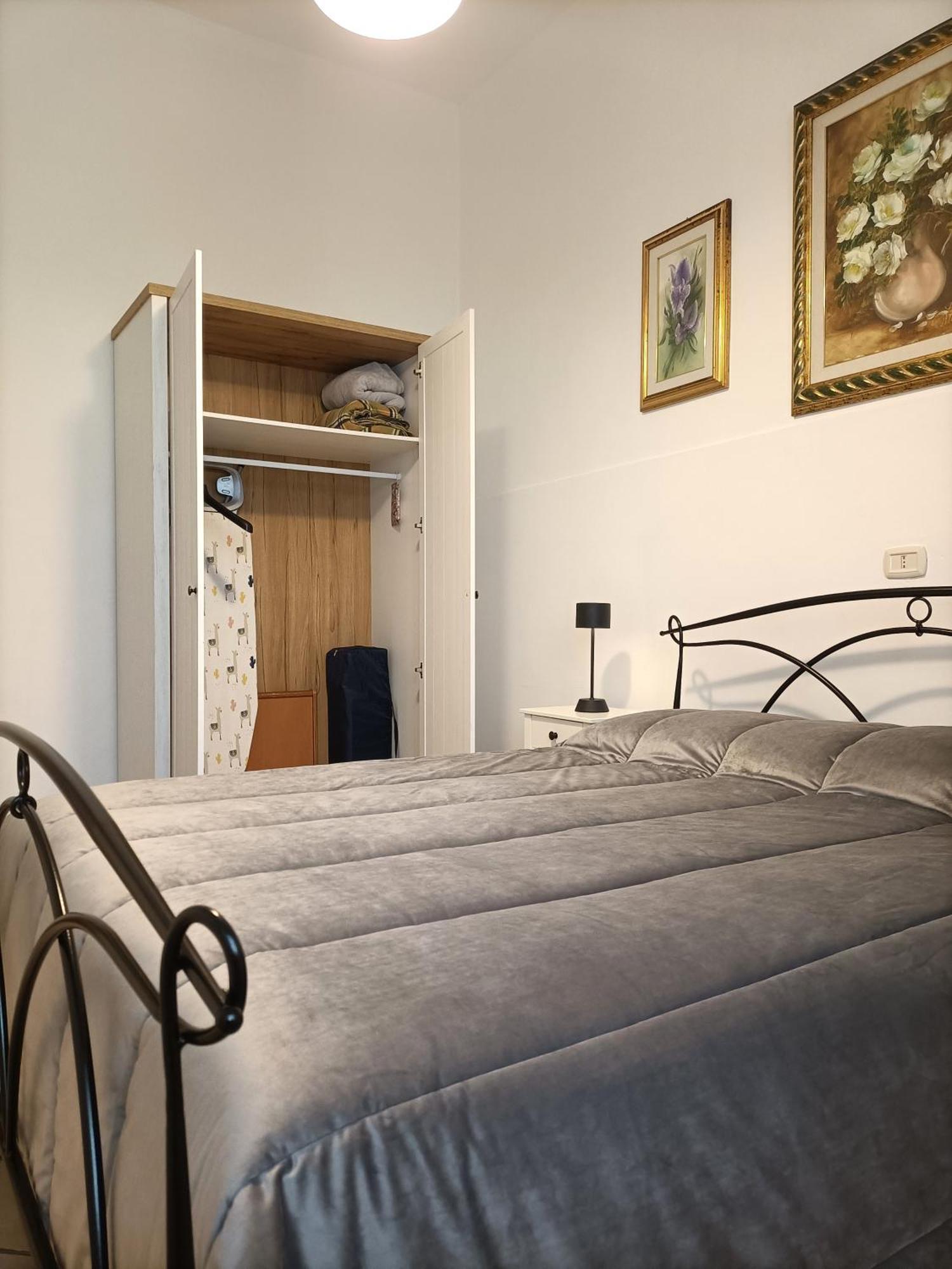 Bright Port View Apartment- Free Parking Cagliari Luaran gambar