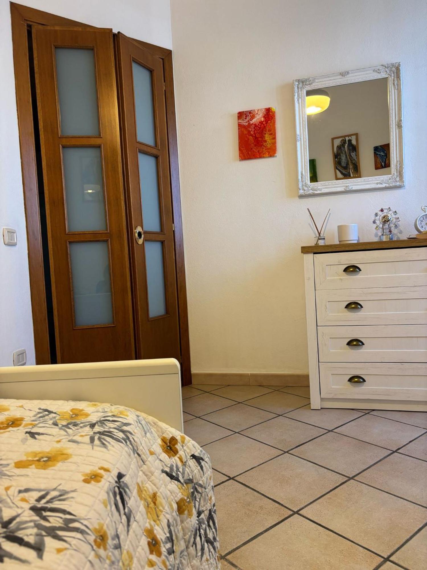 Bright Port View Apartment- Free Parking Cagliari Luaran gambar